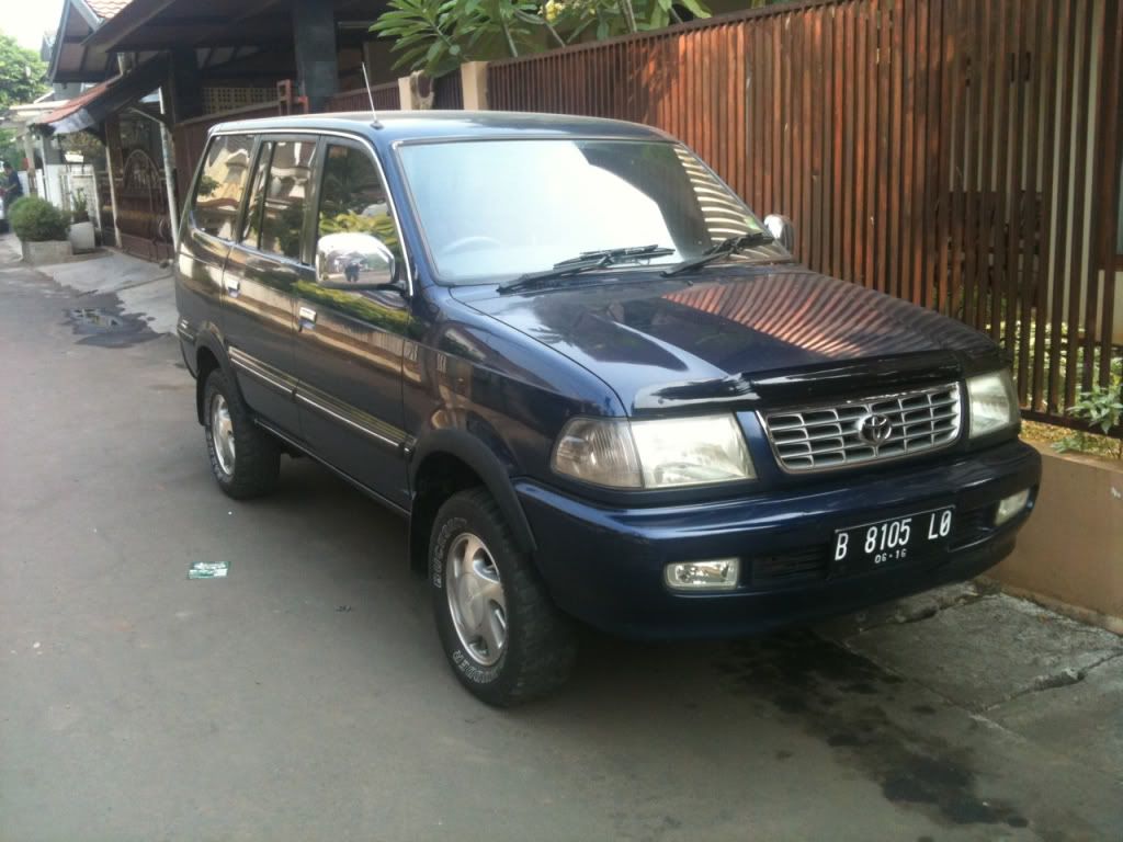 FS: Toyota Kijang LGX 2.0 AT 2001